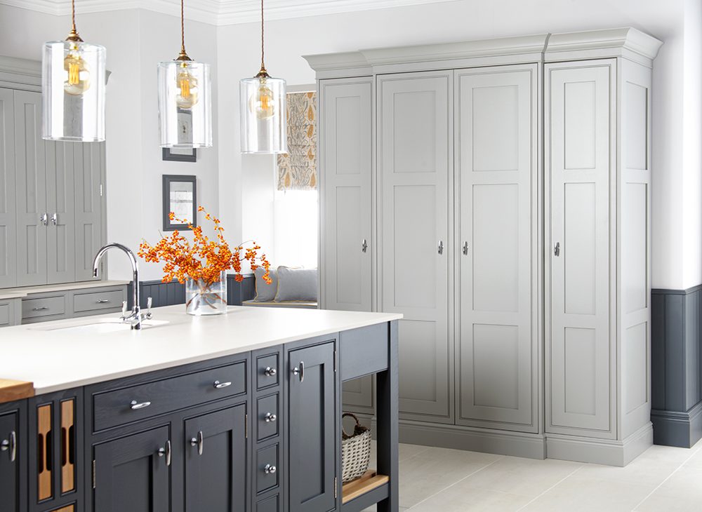 1048 – 'Custom kitchen design Manchester'